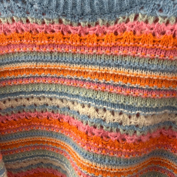 Colorful Sweater - Picture 3 of 3